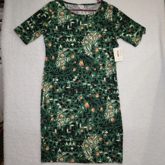 NWT- LuLaRoe Julia Dress Casual- 2XL - Picture 1 of 7